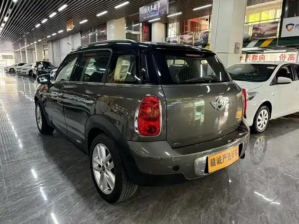 MINI Countryman 2012