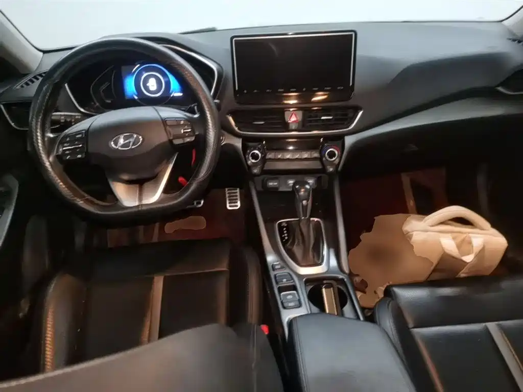 Hyundai Fista 2020 — фото 10