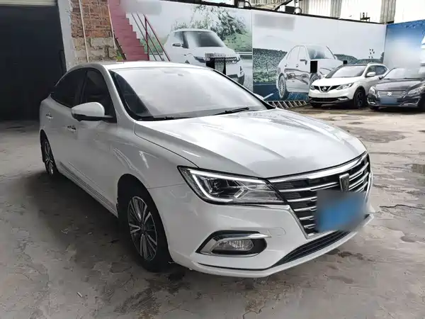 Roewe i5 2019