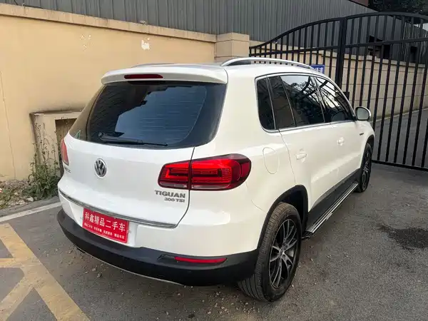 Volkswagen Tiguan 2016
