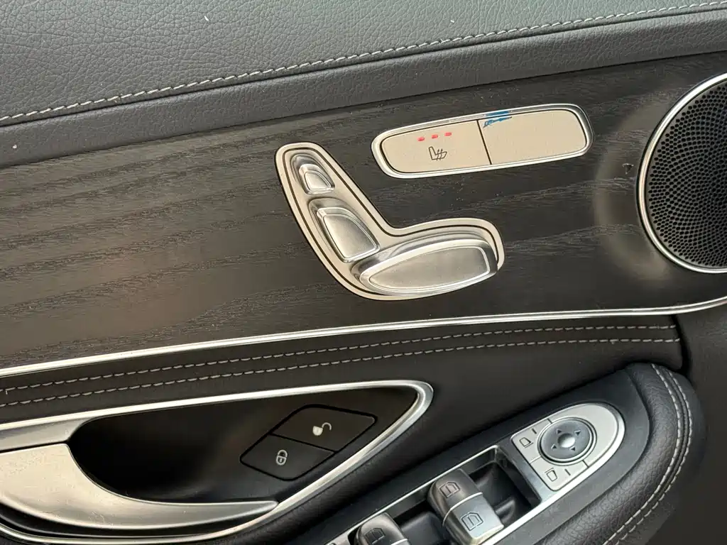 Mercedes-Benz C-Class 2015