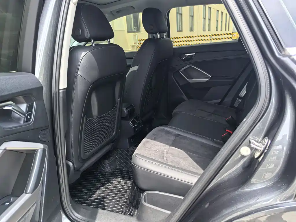 Audi Q3 2021