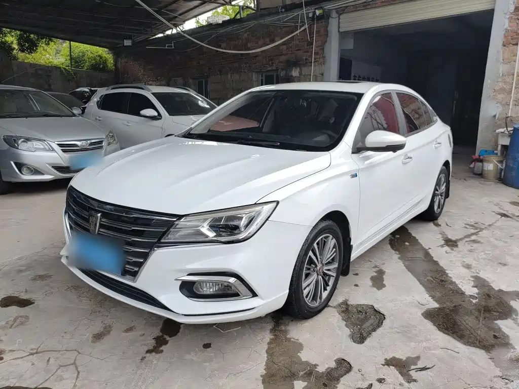 Roewe i5 2019 — фото 1