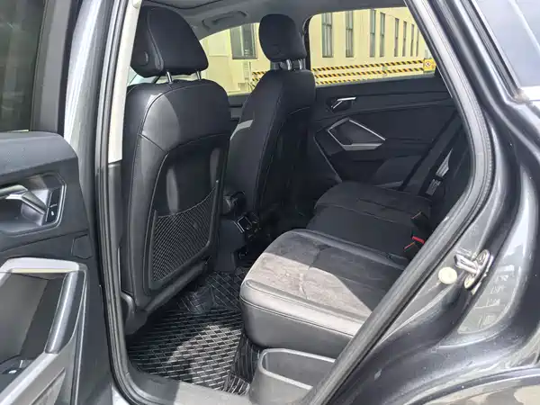 Audi Q3 2021