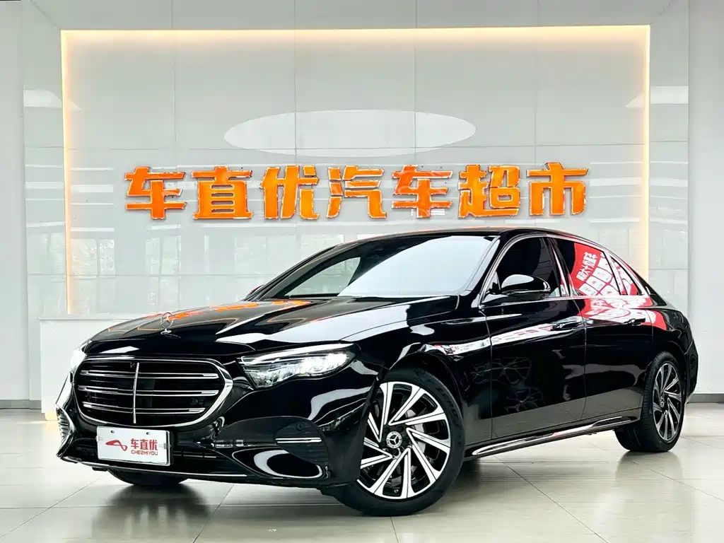 Mercedes-Benz E-Class 2024