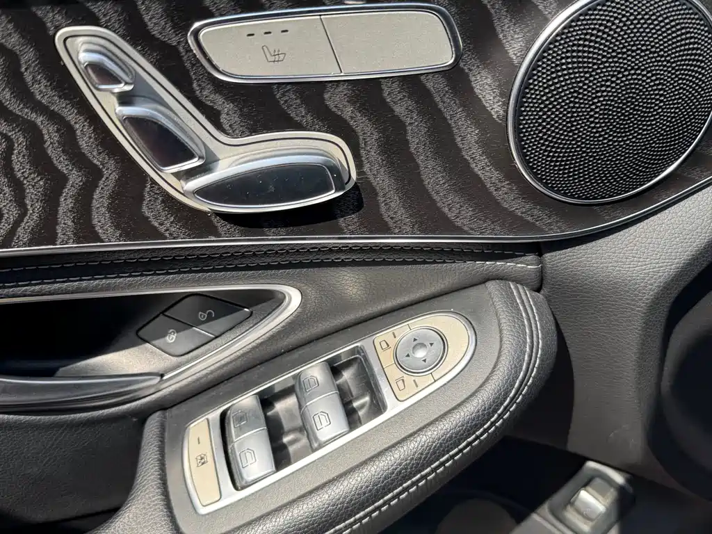 Mercedes-Benz C-Class 2015 — фото 8