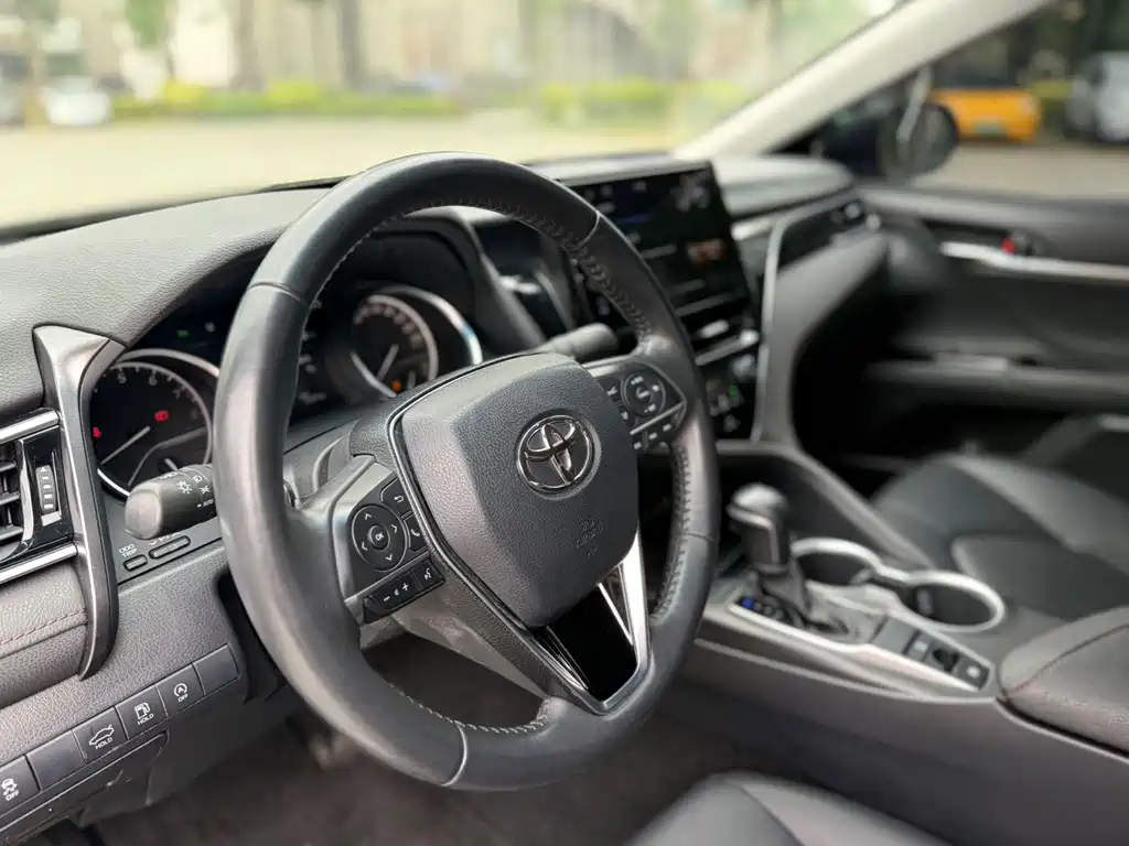 Toyota Camry 2022