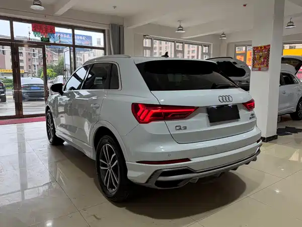 Audi Q3 2023