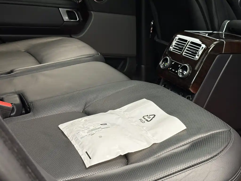 Land Rover Range Rover 2019 — фото 14