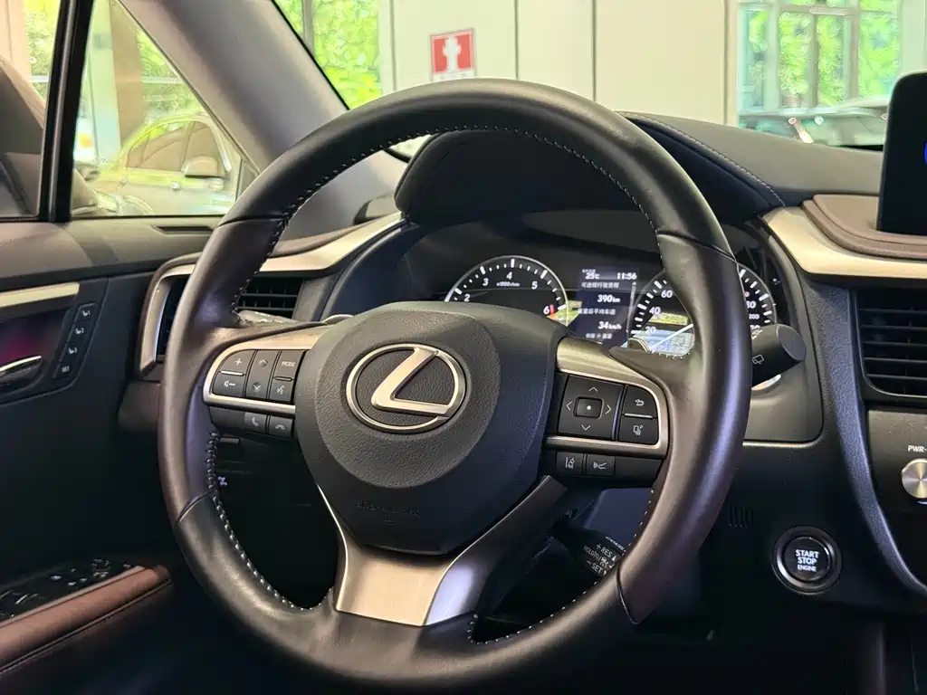 Lexus RX 2022 — фото 15