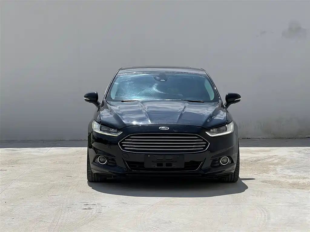 Ford Mondeo 2014 — фото 2