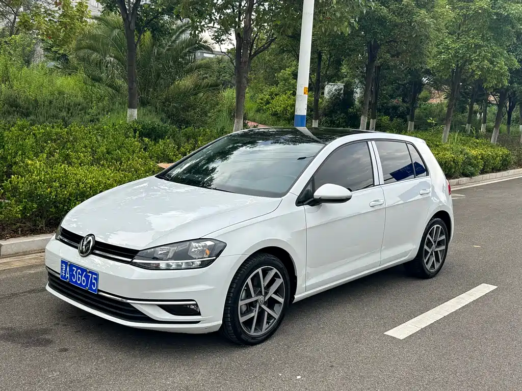Volkswagen Golf 2020