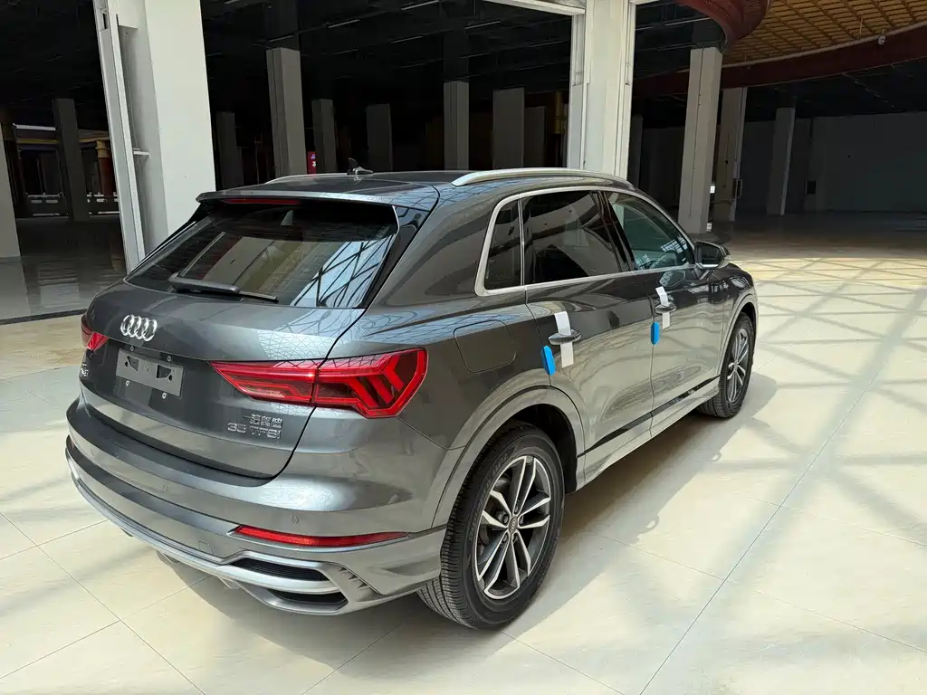 Audi Q3 2023