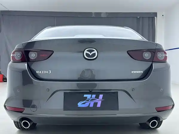 Mazda 3 Axela 2022