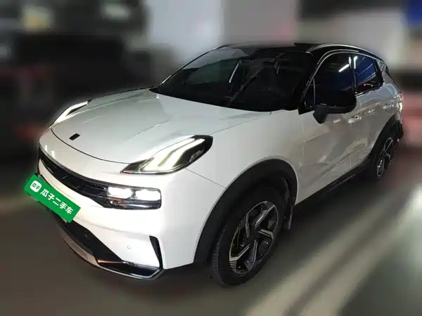Lynk & Co 06 2022