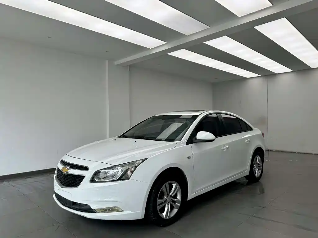Chevrolet Cruze 2015 — фото 1