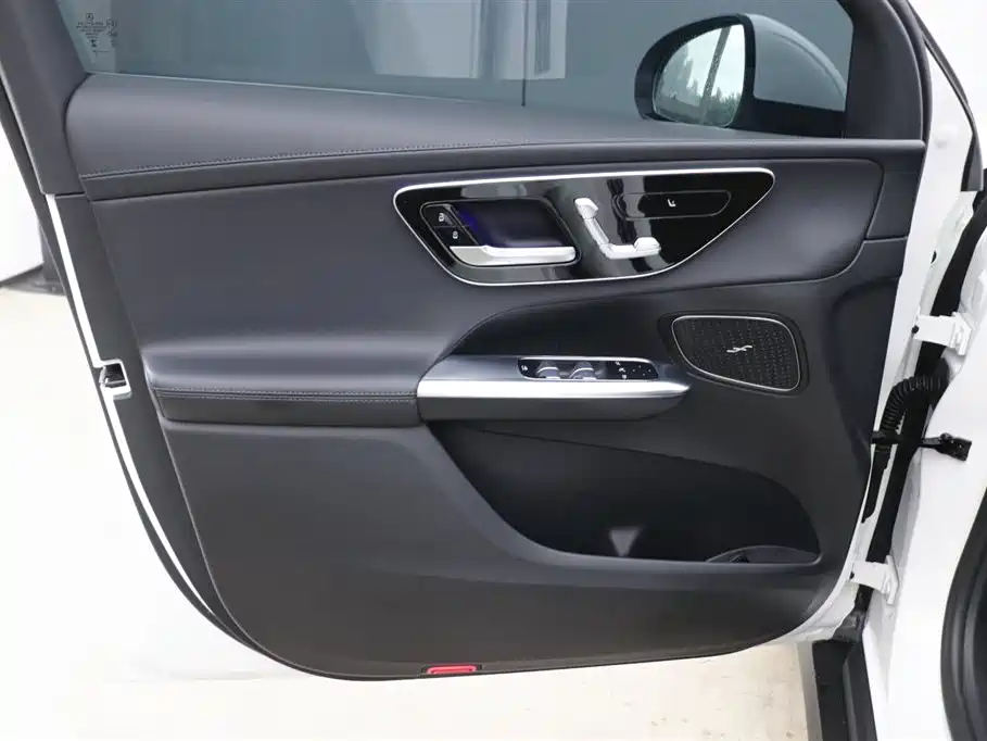 Mercedes-Benz GLC 2023 — фото 10