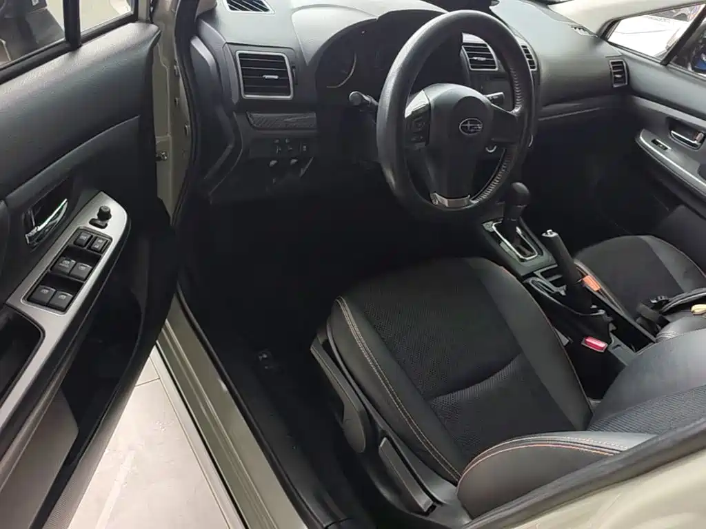 Subaru XV 2015 — фото 16