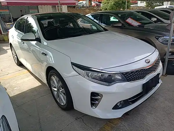 Kia K5 2016