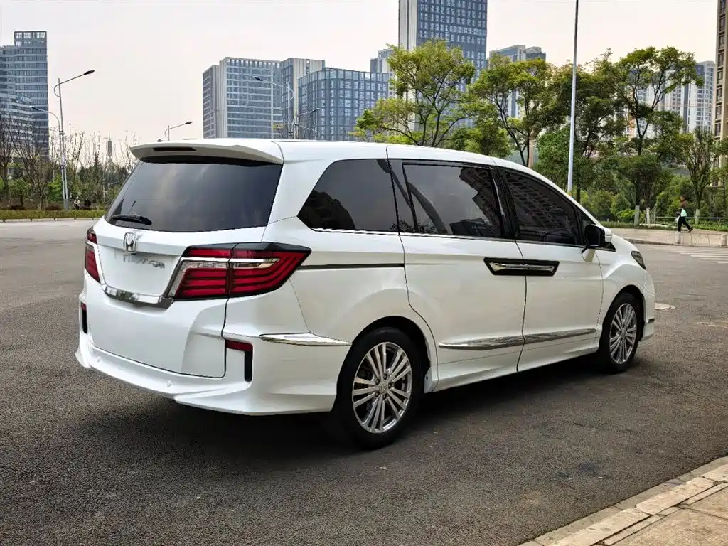 Honda Elysion 2019