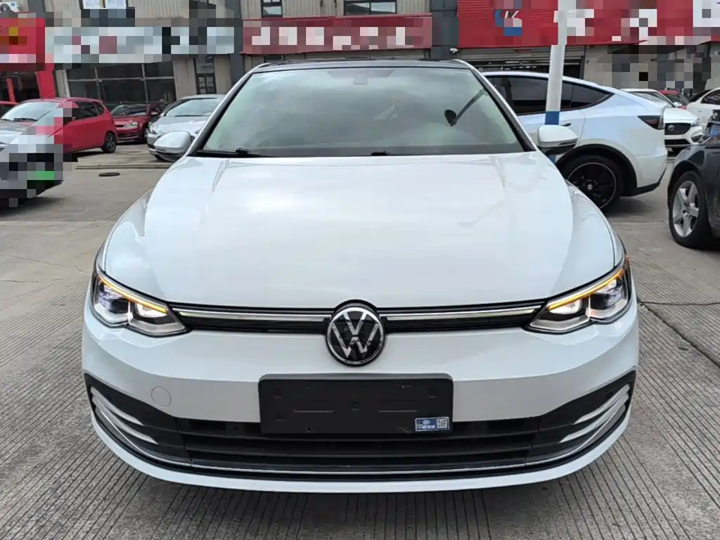 Volkswagen Golf 2022