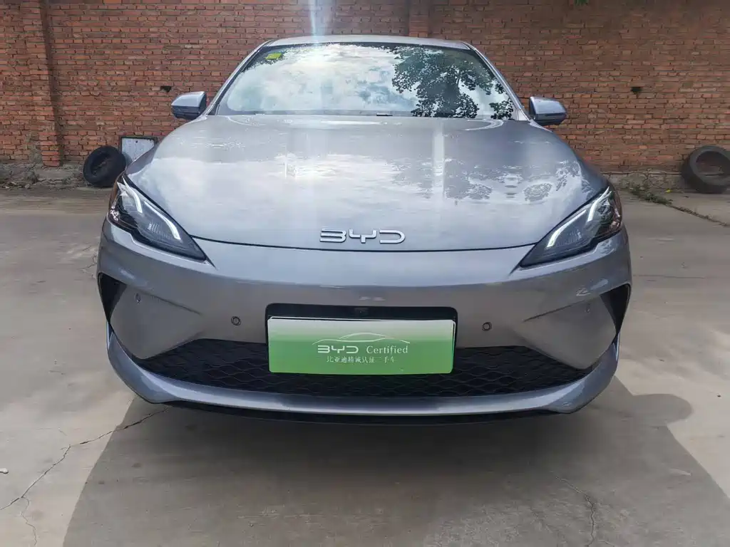 BYD Seal 05 DM-i 2025 — фото 2