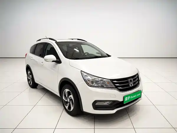 Baojun 310 2017