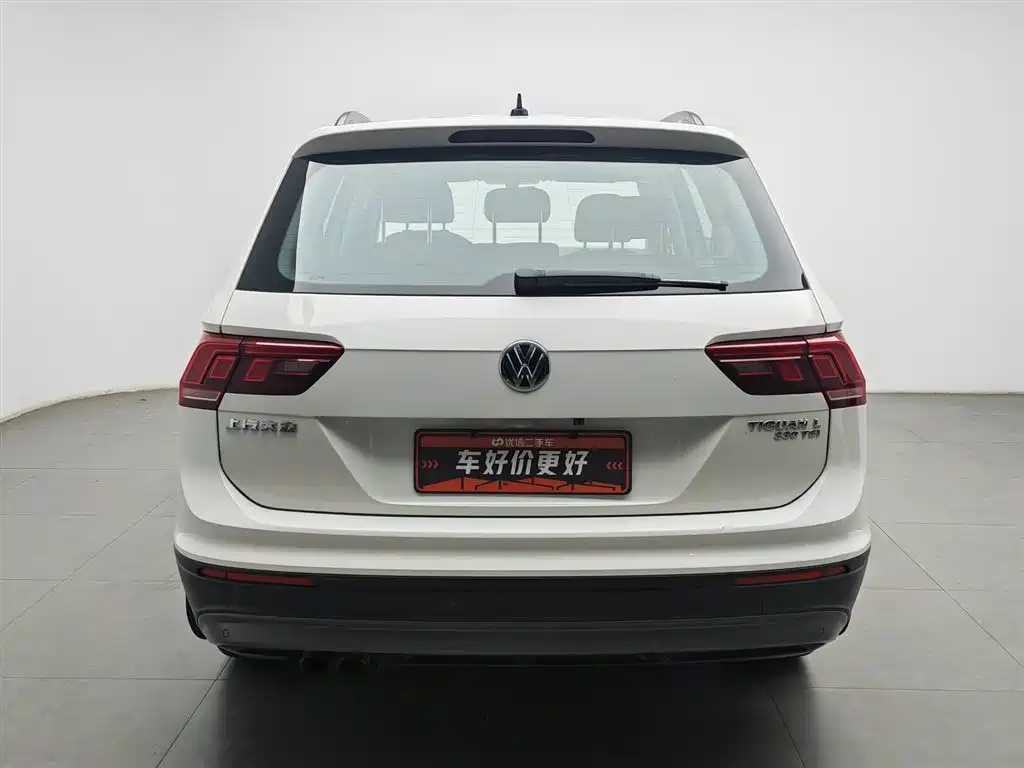 Volkswagen Tiguan L 2017 — фото 4