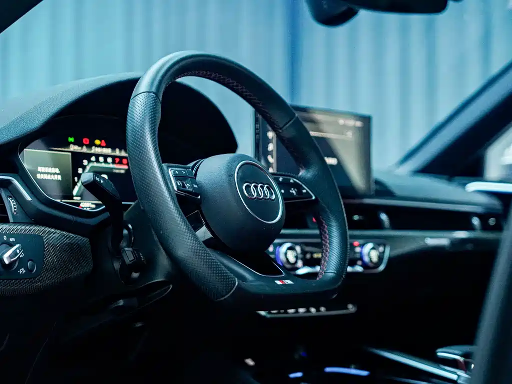 Audi S4 2024 — фото 16