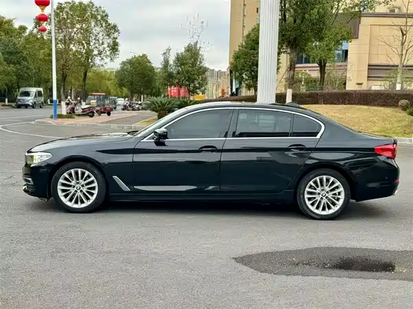 BMW 5 Series 2019