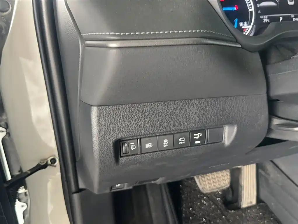Toyota Harrier 2024 — фото 22