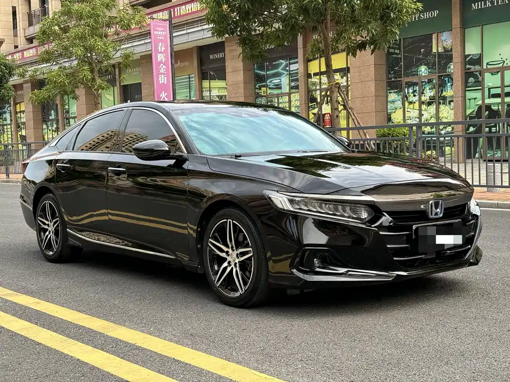 Honda Accord 2023 — фото 2