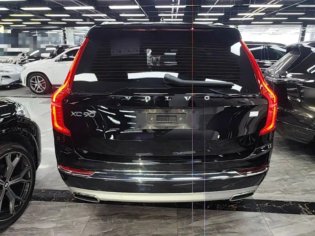 Volvo XC90 Plug-In Hybrid 2021 — фото 6