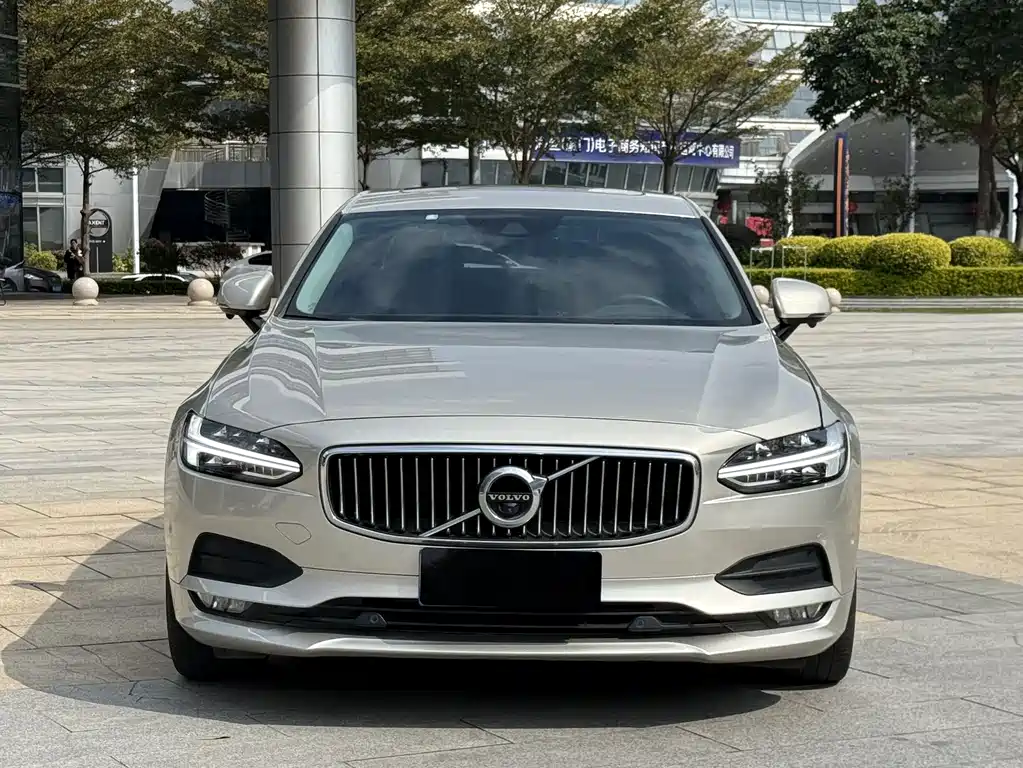 Volvo S90 2018 — фото 2