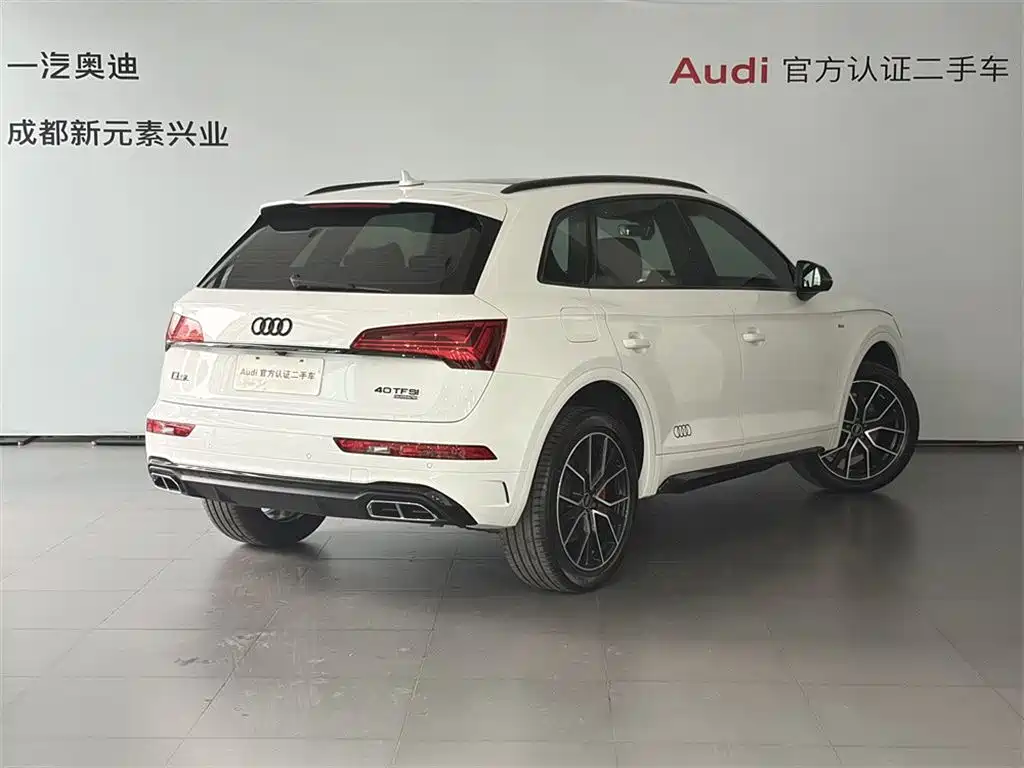 Audi Q5L 2026 — фото 4