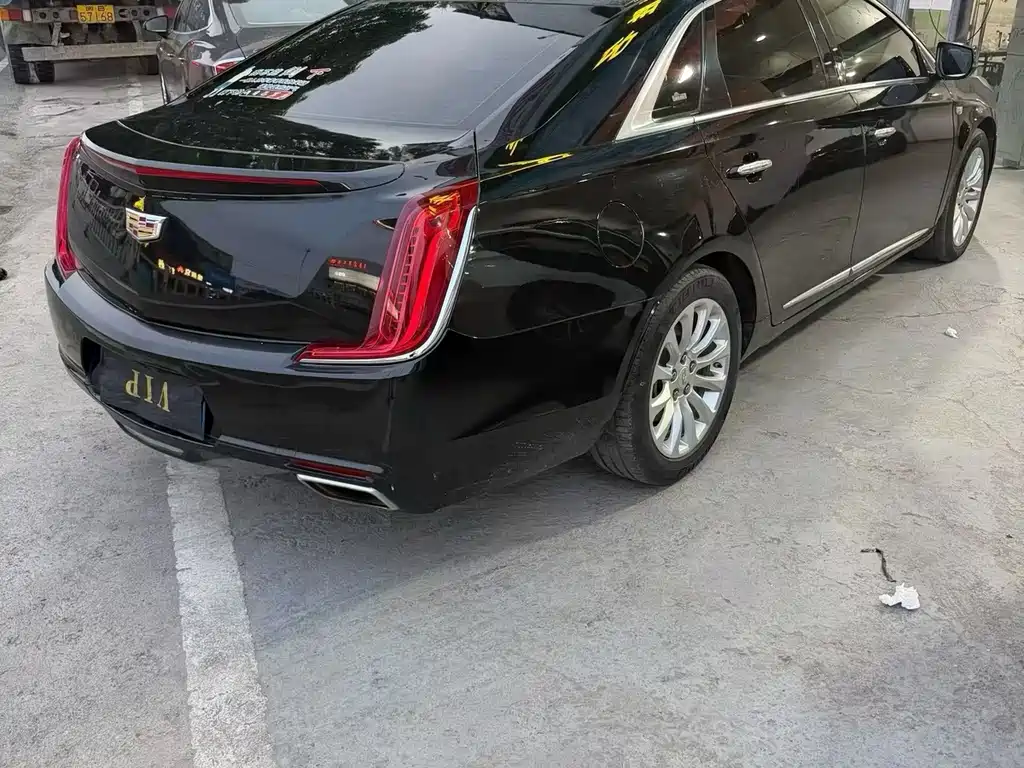 Cadillac XTS 2018 — фото 7