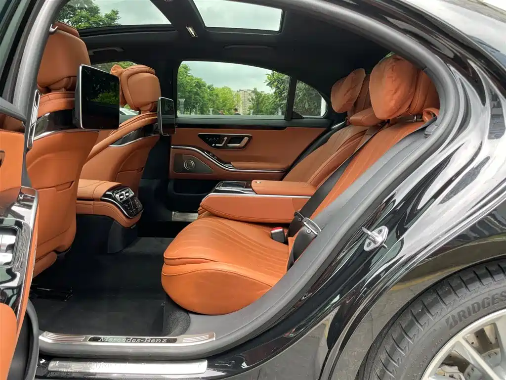 Mercedes-Benz S-Class 2022 — фото 12