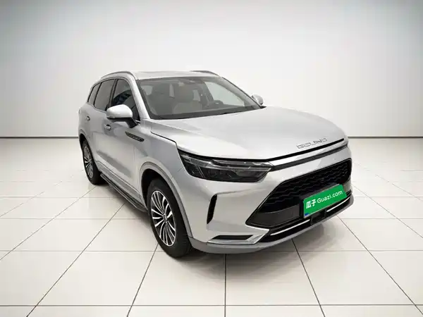 BAIC X7 2021