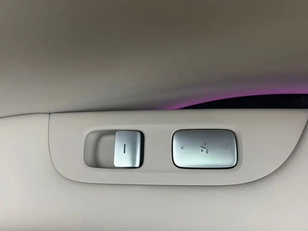 Xiaomi YU7 2025 — фото 12