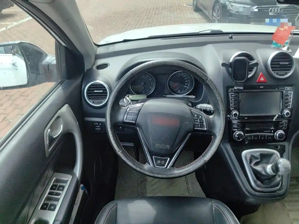 Haval H6 2015 — фото 11
