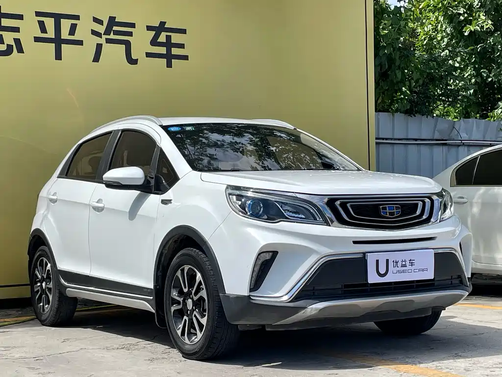 Geely Vision X3 2019 — фото 3