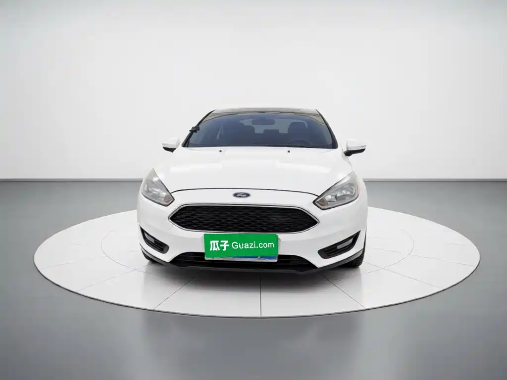 Ford Focus 2015 — фото 2