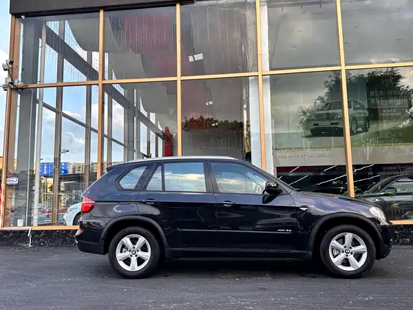 BMW X5 2011