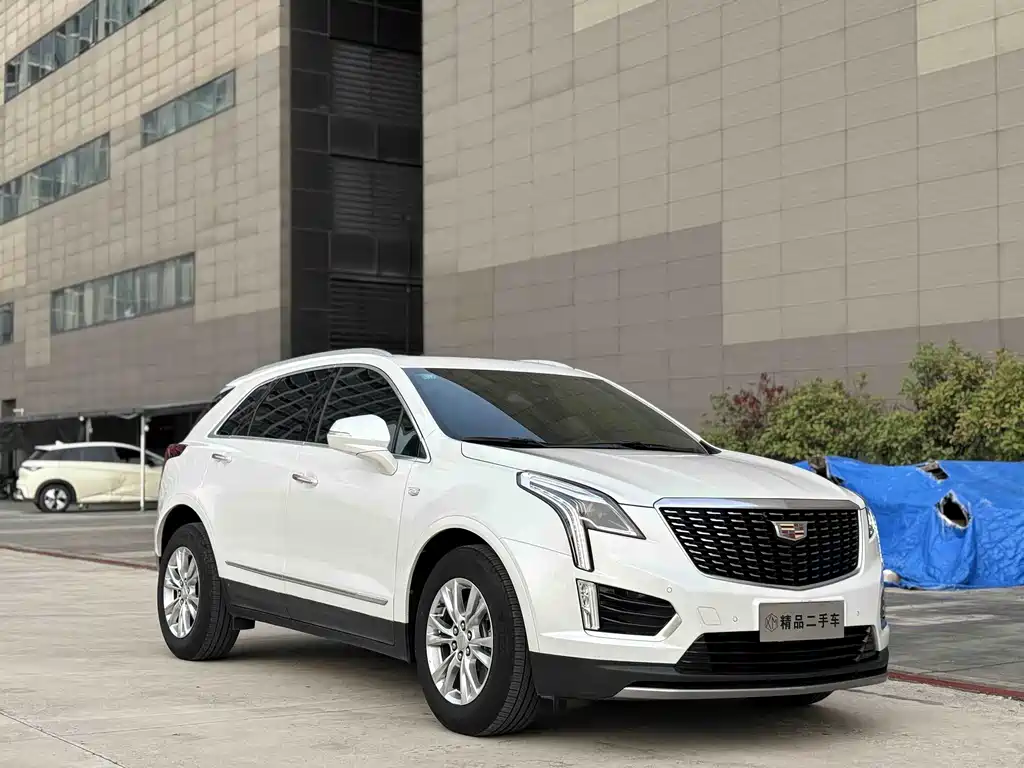 Cadillac XT5 2023 — фото 3
