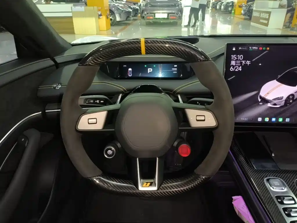 Xiaomi SU7 Ultra 2025 — фото 11