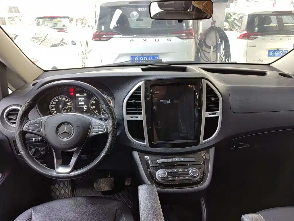 Mercedes-Benz Vito 2020 — фото 10