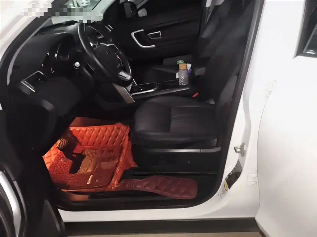 Land Rover Discovery Sport 2020 — фото 11
