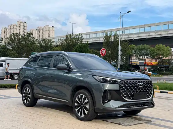 Chery Tiggo 8 PLUS 2025