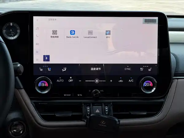 Lexus ES 2025