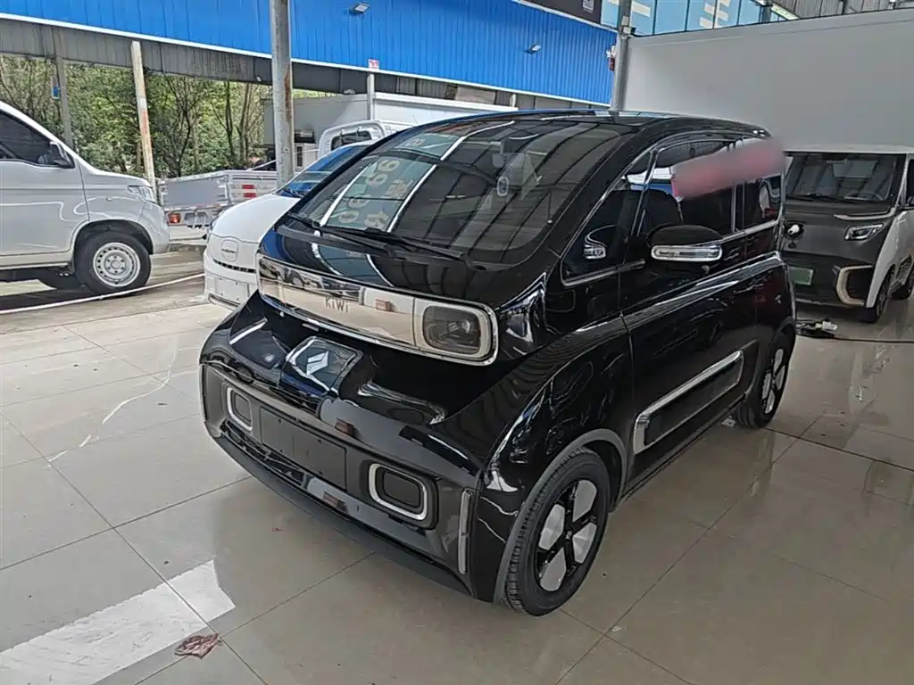 Baojun KiWi EV 2024 — фото 2